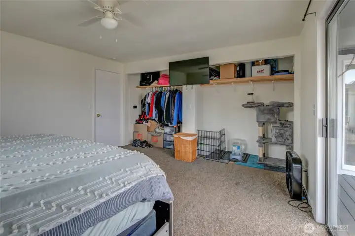 Very large closets.