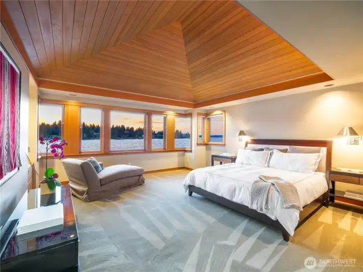 A serene primary suite, where generous proportions and spectacular views create a true retreat