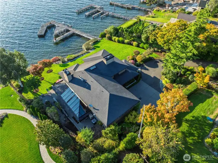 Blissfully private and serene retreat.