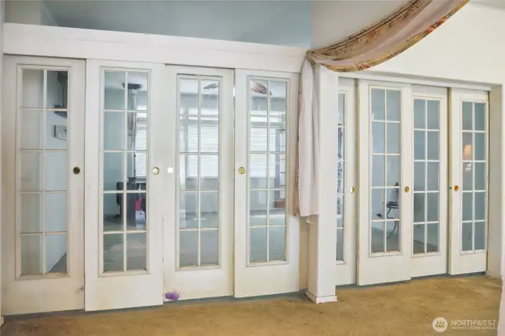 From the entry you have sliders into the living room