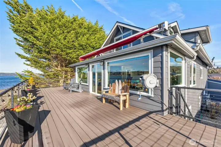 Great Deck For Summer BBQs