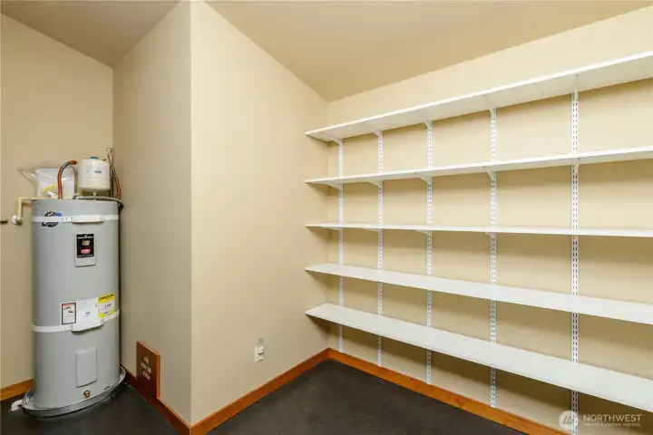 The walk in pantry characterizes the mindful design to the kitchen, clearly a space with special respect for human movement and lifestyle.