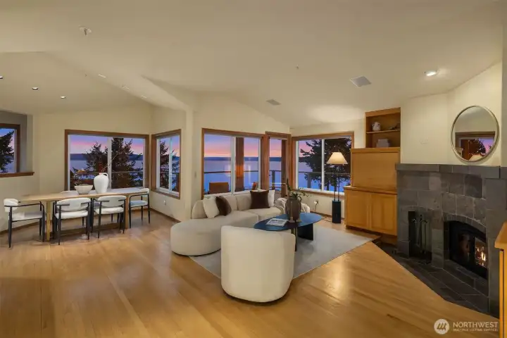 Three levels for comfort and interior and exterior flow.