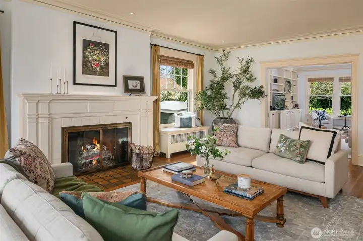 Large connected rooms for easy living and entertaining.