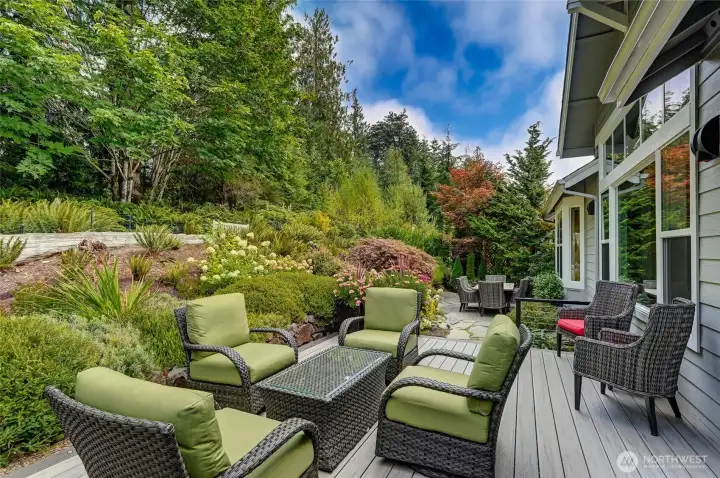 There are multiple seating options on the deck and patio for entertaining and relaxing. The composite deck means low maintenance!