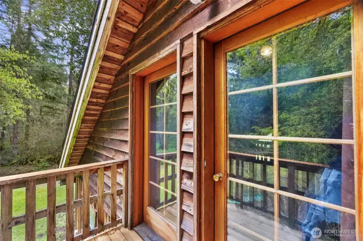 Primary bedroom veranda with double doors