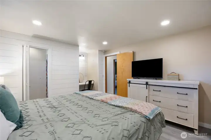 Primary Bedroom Primary Bedroom