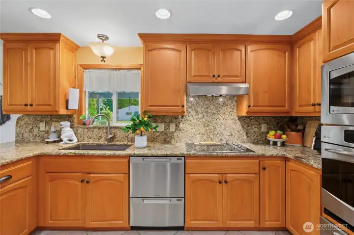 Custom cabinetry, two drawer dishwasher
