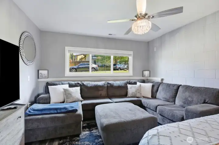 Downstairs bonus room Downstairs bonus room