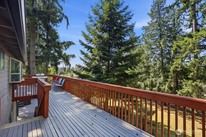 Deck Deck