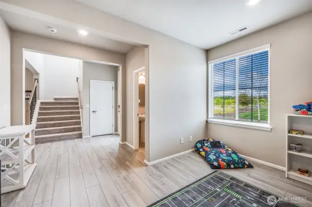 2nd Living Room
