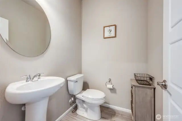 1/2 Bath