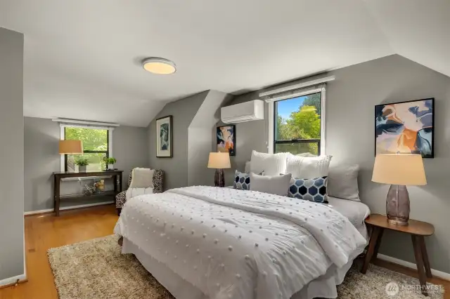 Upstairs bedroom with Space Needle and downtown views.