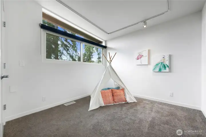 Well-sized bedrooms with great natural light, perfect for guests, home office, or additional living flexibility.