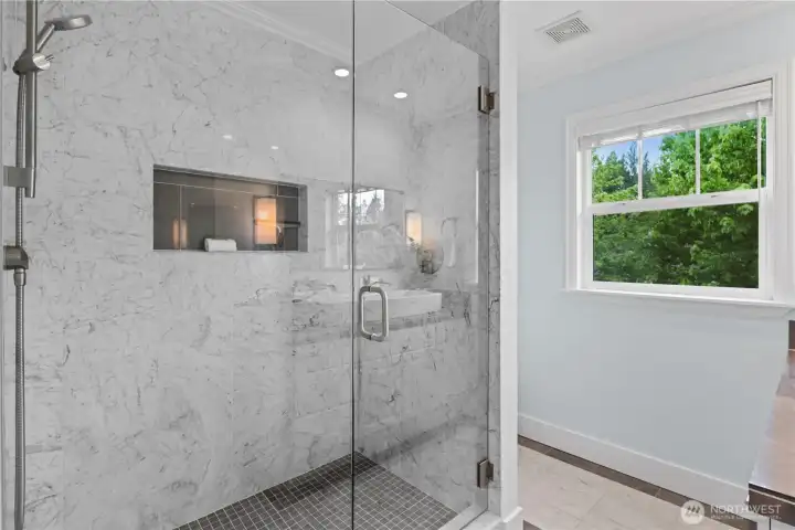 Large shower in the hall bath