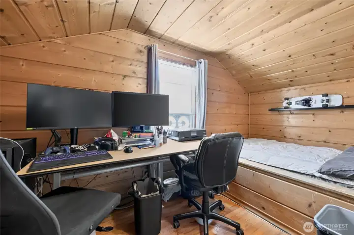 Smaller bedroom on the upper level
