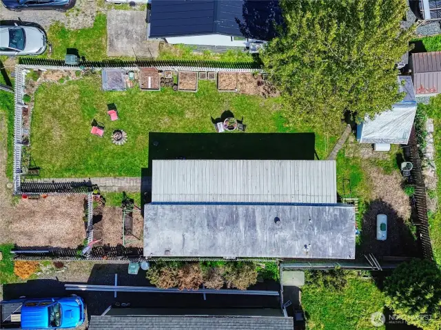 Aerial view of this Birch Bay "gem!"