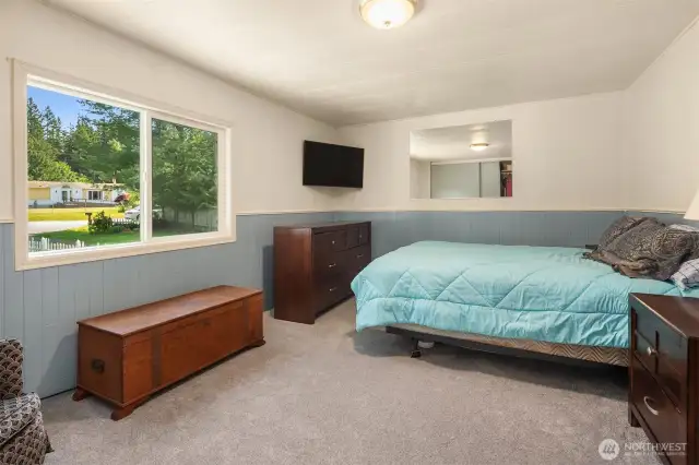 Primay Bedroom