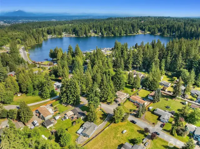 Located Near Lake Goodwin and Smokey Point