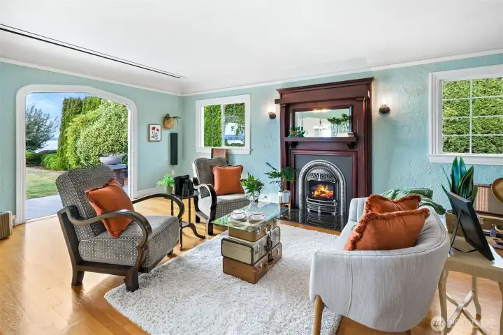 Cozy gas fireplace .