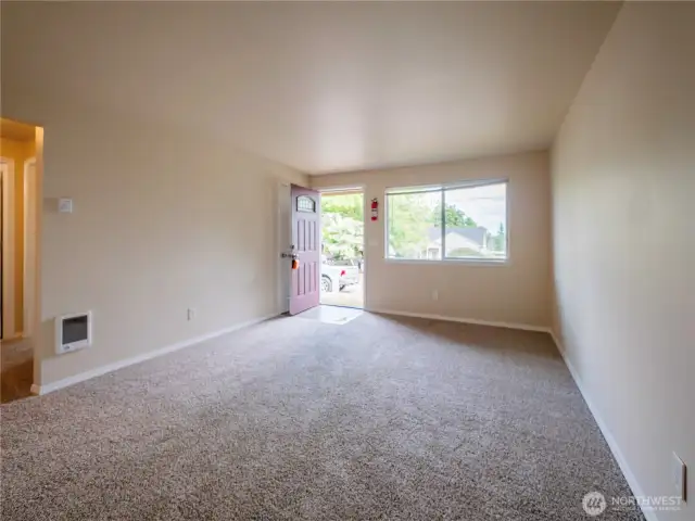 1433 LIVING ROOM