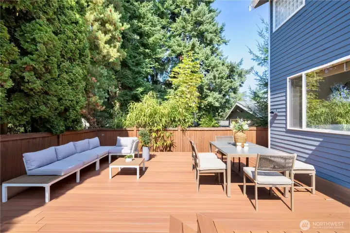 Perfect outdoor space for summer gathering and BBQ