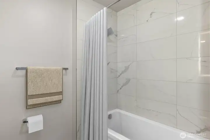 This photo has been virtually staged