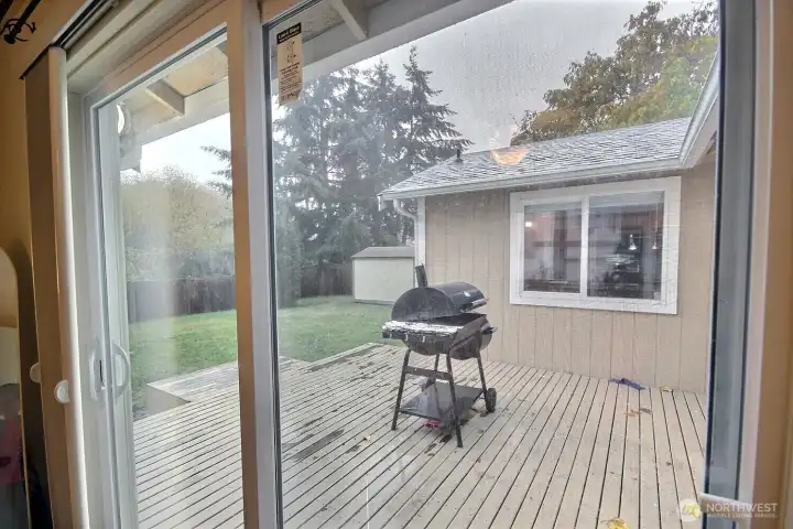 Fantastic patio access from 2 different rooms!