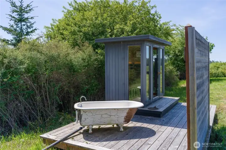 Relaxing tub on the sauna deck.