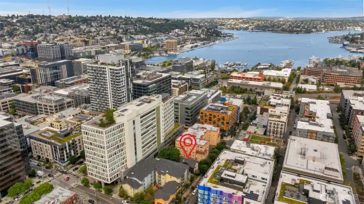 Just blocks from south Lake Union waterfront and the Cheshiahud Lake Union Loop, a trail encompassing 6.4 miles of scenic vistas Just blocks from south Lake Union waterfront and the Cheshiahud Lake Union Loop, a trail encompassing 6.4 miles of scenic vistas
