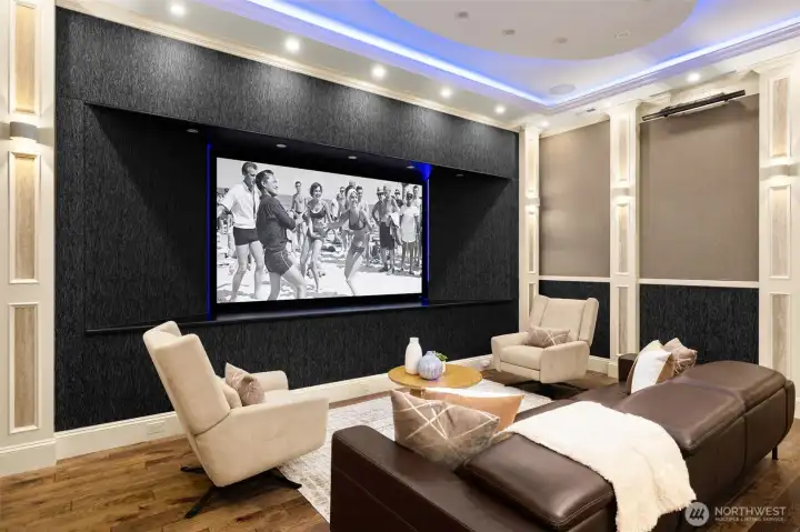 Entertainment zone with separate entrance Entertainment zone with separate entrance