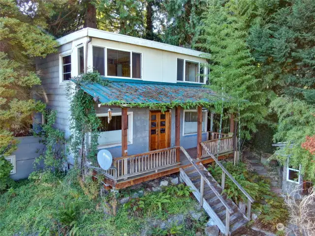 Built in 1939, this house was one of the first in what is now the Matthews Beach community.