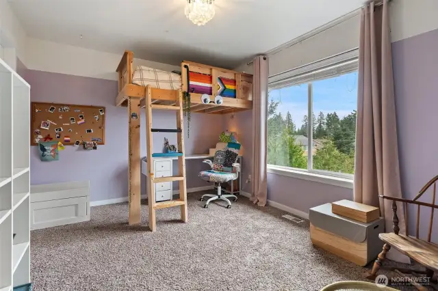 2nd of the two guest bedrooms.