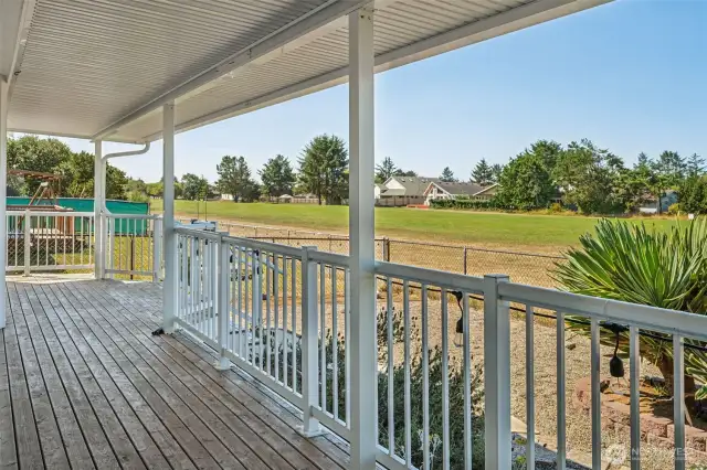 Extra large back deck.