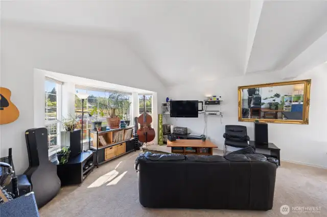 The main living room has lots of space for arranging furniture and decorating.