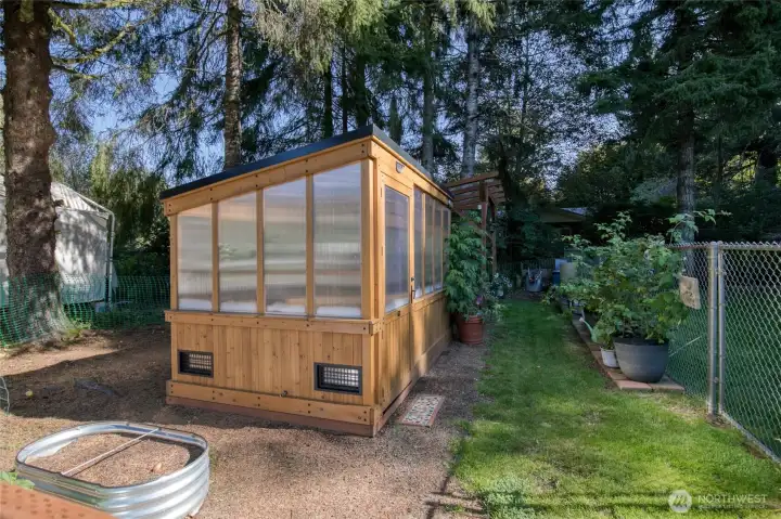 Brand New Green House!