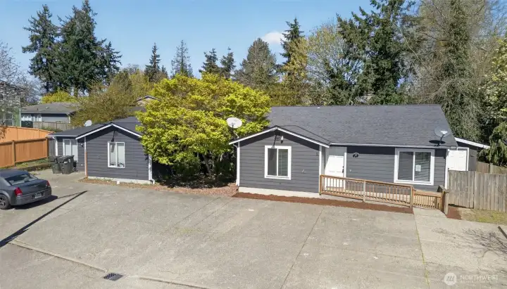 This triplex features generously proportioned units at ~1450 sq.ft. each and has delivered consistent cash flow at a 5.8% capitalization rate.