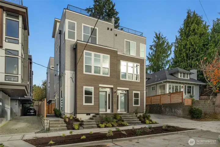 Four elegant new townhomes in the heart of Ballard