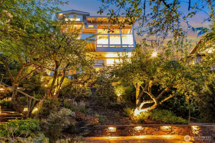 This home sits with an unobstructed views of the city