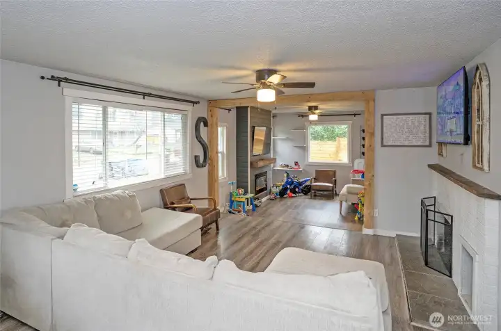 Open & inviting with plenty of space