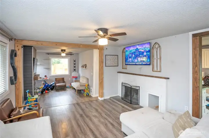 Ceiling fan to keep cool in summer