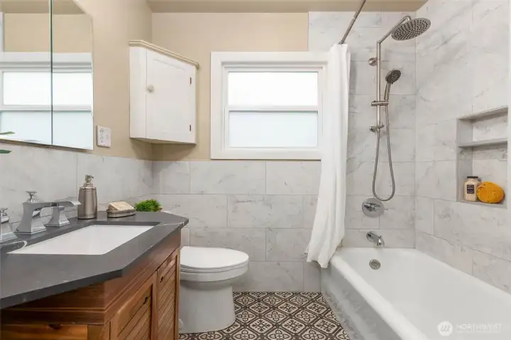 Main floor full bathroom.