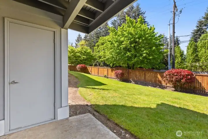 Outdoor storage space