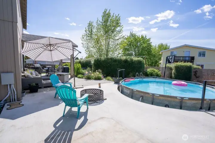 Pool included! Ready to go.