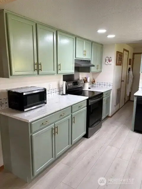 New cabinets and countertops New cabinets and countertops