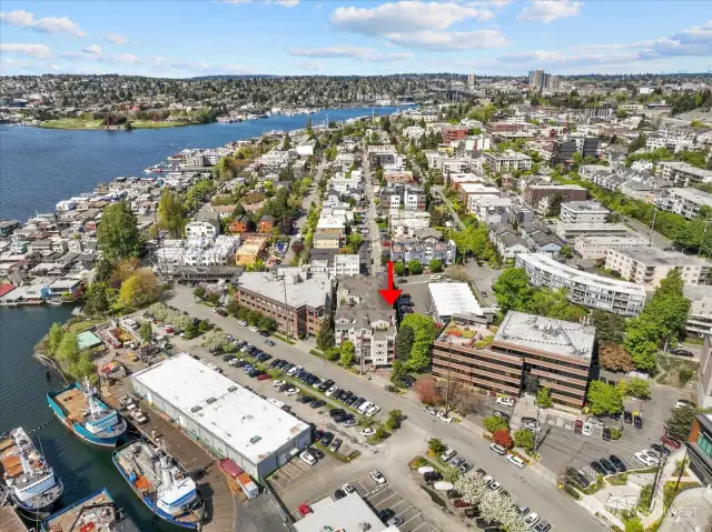 Gasworks Park in the distance