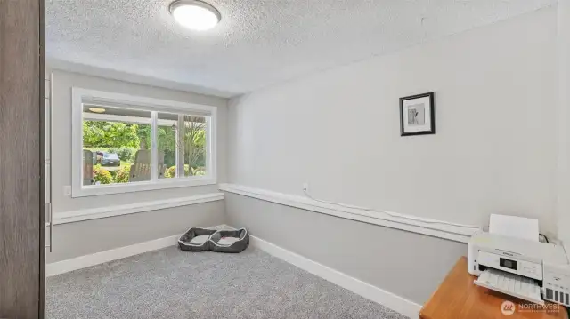 Flexible extra room ideal for a den, play area, home office, or whatever fits your lifestyle!