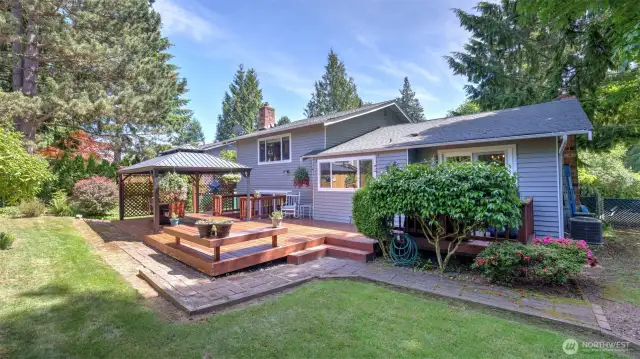 Plenty of space for pots, gardening, and hanging plants—perfect for cultivating your own outdoor oasis!