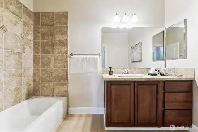 Full bathroom in hallway.