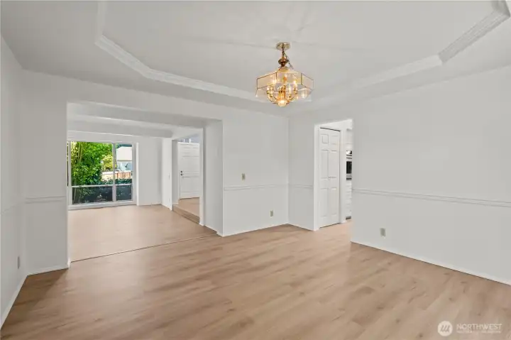 Coffered ceiling with easy access to kitchen and living room